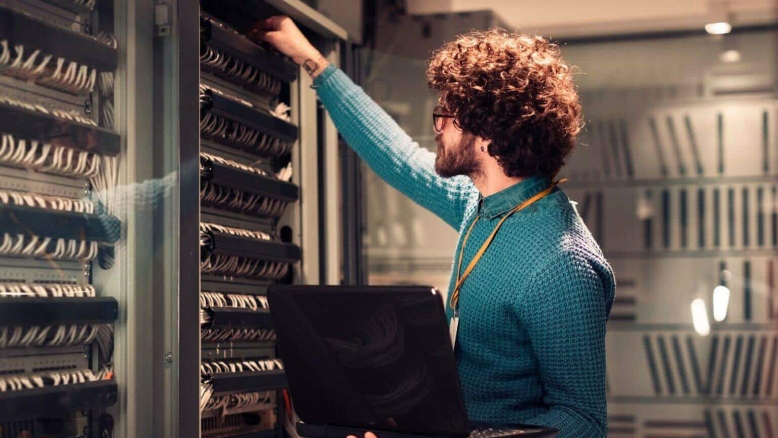 Why-You-Should-Change-DNS-Server-1-1536x864-1-1536x864 أفضل 3 طرق لتغيير خادم DNS على Windows 11
