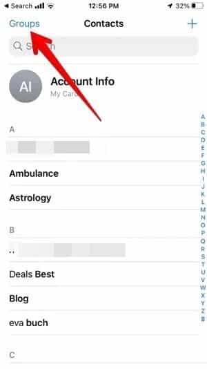 iPhone-Contacts-Groups-300x534 كيفية نقل جهات الاتصال من هاتف إلى آخر