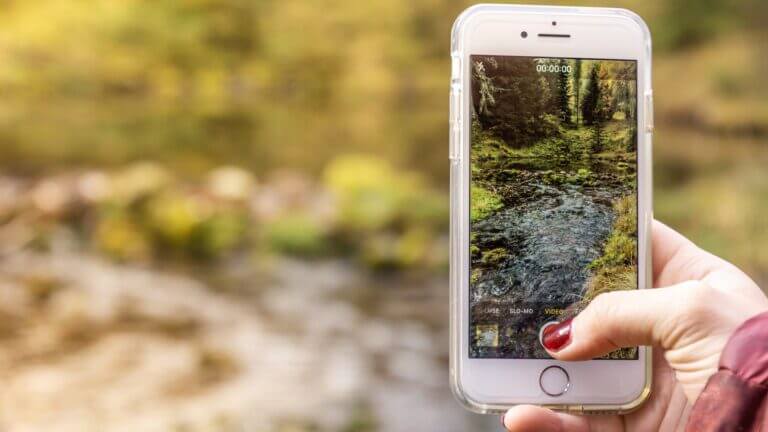 iPhone-video-shooting-768x432-1-768x432 كيفية إصلاح تحويل مقاطع الفيديو AirDrop على iPhone
