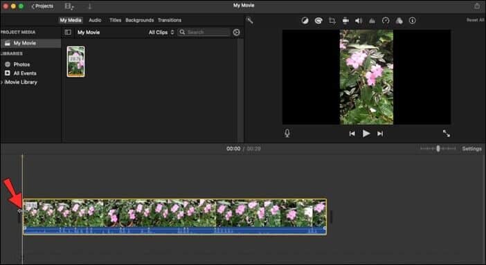 two-arrows-pointing-in-opposite-directions-702x383 كيفية قص مقاطع الفيديو في IMovie
