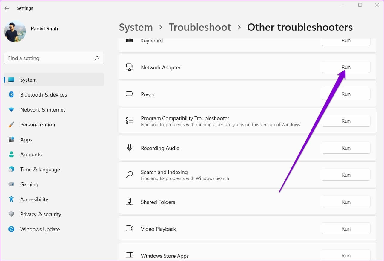 Run-Network-Adapter-Troubleshooter-1-1286x873 أفضل 7 طرق لإصلاح وضع الطائرة باللون الرمادي على Windows 10 و Windows 11