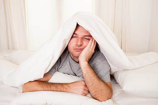 8 أسباب لعدم قدرتك على النوم بشكل صحيح في الليل - %categories