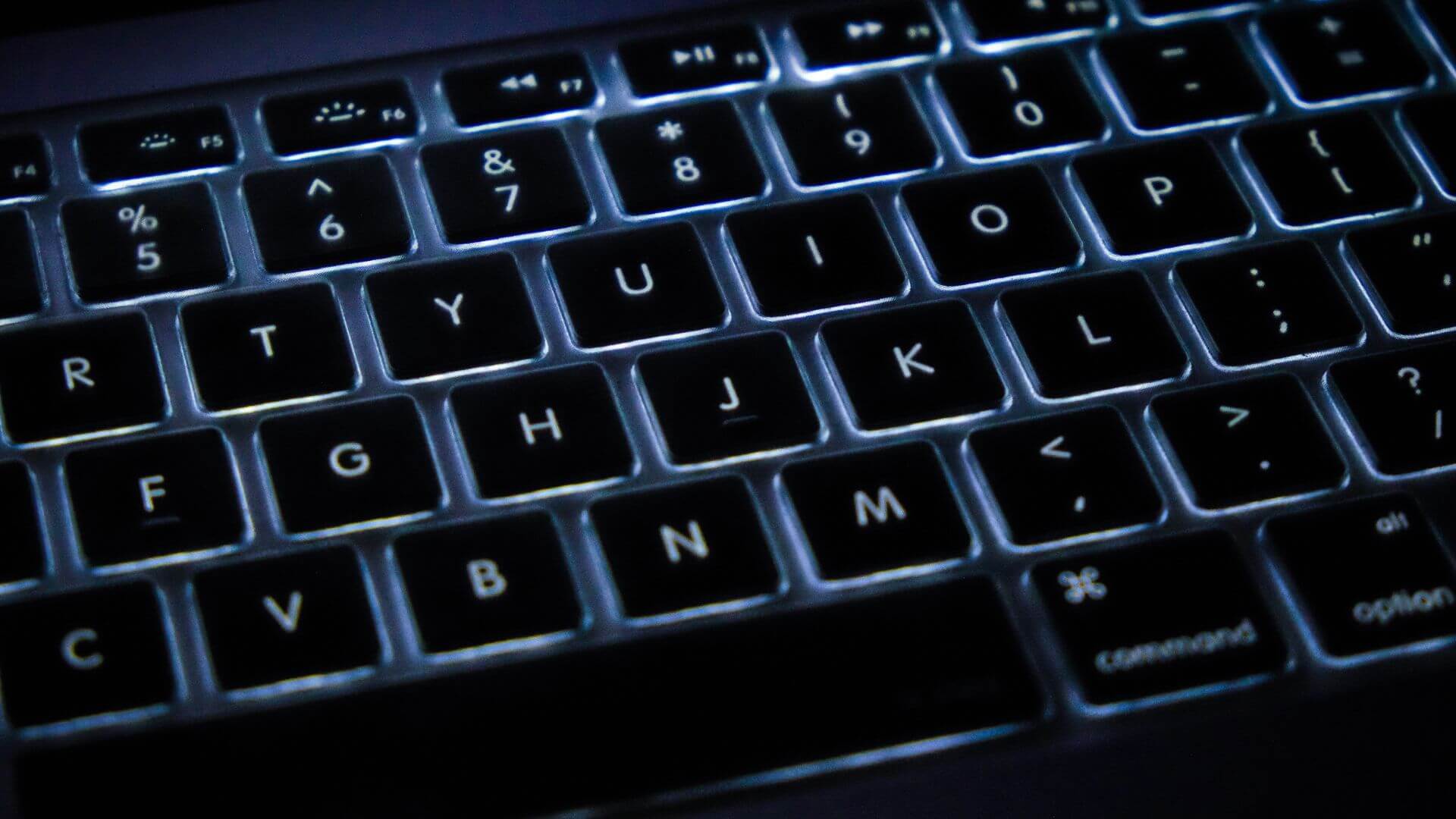 keyboard-backlight-not-working-on-Mac-1-1920x1080 أفضل 5 طرق لإصلاح عدم عمل الإضاءة الخلفية للوحة المفاتيح على Mac