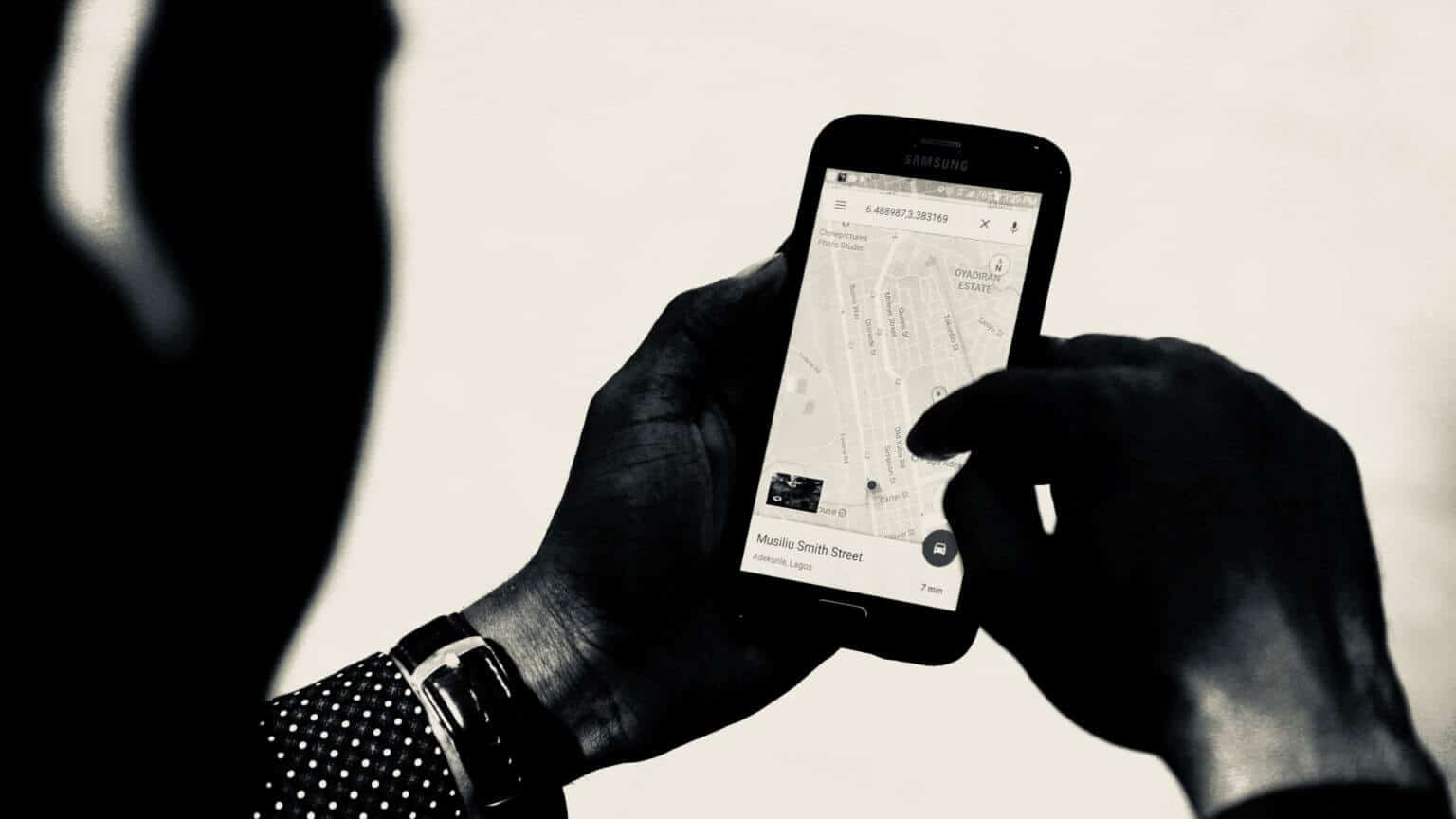 live-location-not-updating-1536x864-1-1536x864 أفضل 7 طرق لإصلاح عدم تحديث الموقع المباشر على Android و iPhone
