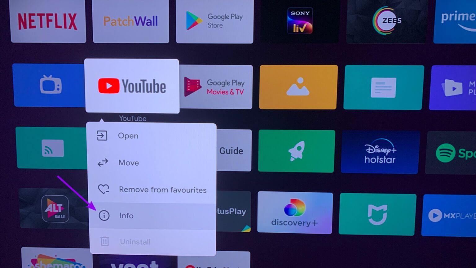 open-youtube-info-menu-on-android-tv-1536x864-3-1536x864 أفضل 9 طرق لإصلاح عدم عمل YouTube على Android TV