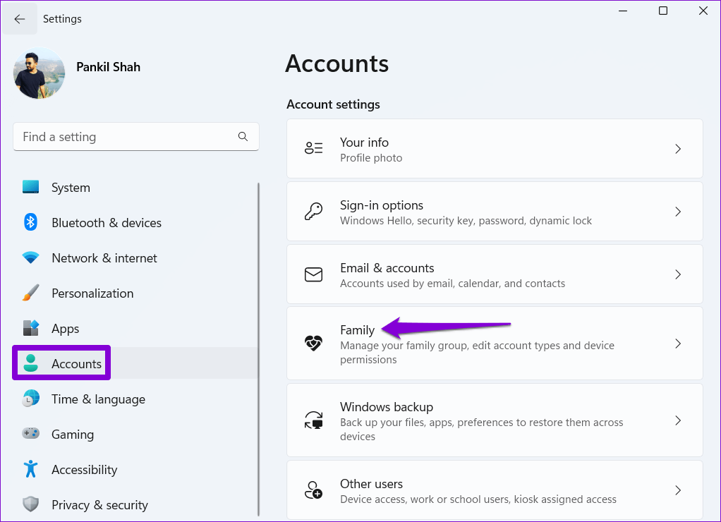 Accounts-on-Windows-11 أفضل 3 طرق لمنع المستخدمين من تثبيت برامج جديدة على Windows 11