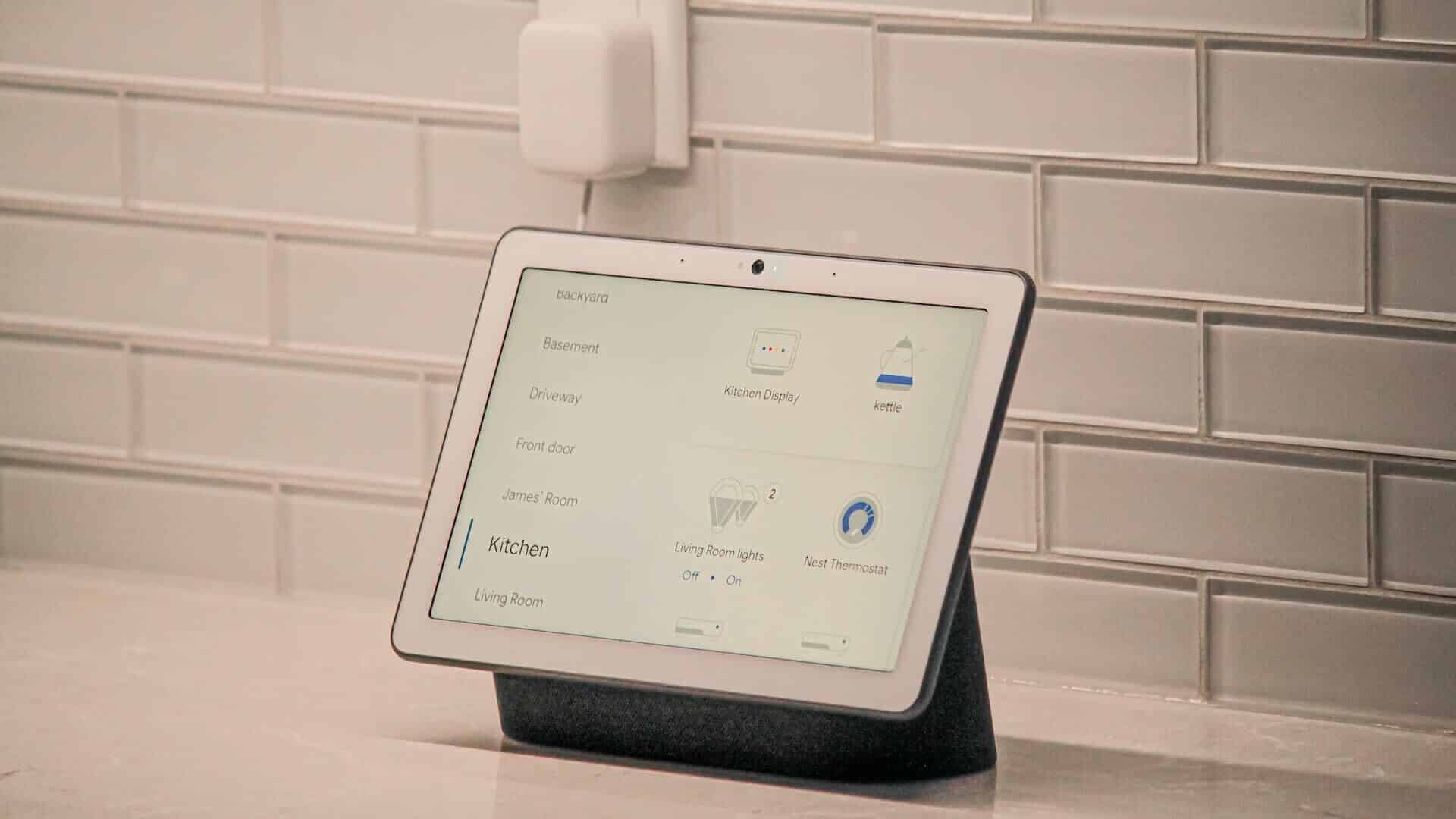 كيفية إضافة عدة مستخدمين إلى جهاز Google Nest Hub - %categories