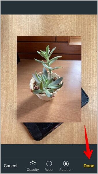 Apple-Shortcut-Overlay-Image-Customize-340x602 4 طرق لوضع صورة على صورة أخرى على iPhone