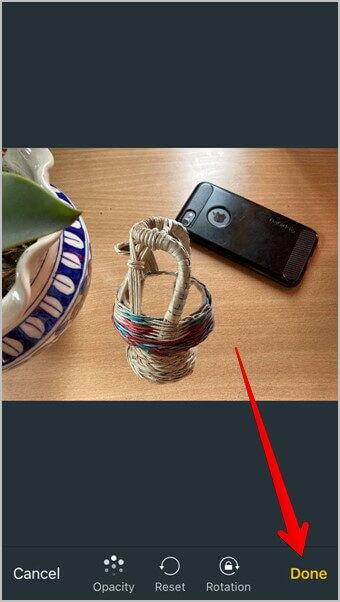 Apple-Shortcut-Overlay-Image-Share-Edit-340x602 4 طرق لوضع صورة على صورة أخرى على iPhone