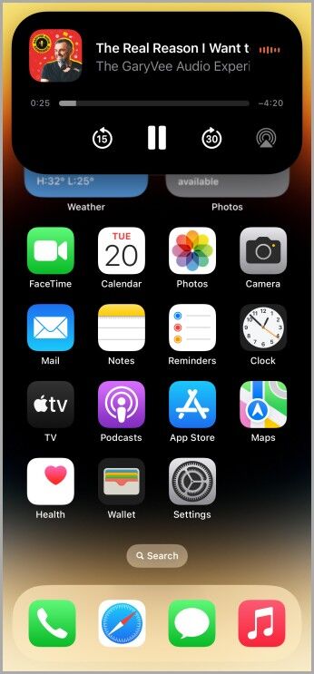 Podcast-Controls-on-Dynamic-Island-2-346x743 أكثر من 12 شيئًا مثيرًا يمكنك القيام به مع الجزيرة الديناميكية