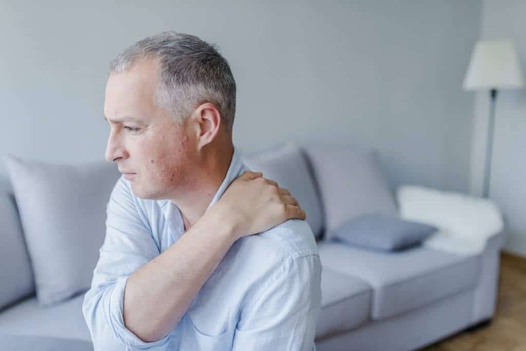 Muskel-Skelett-Schmerzen: Ursachen, Symptome, Diagnose und Behandlung - Knochen-Gelenke häufige Muskel-Skelett-Erkrankungen Steife Gelenke 1024x684 1 1024x684 - Muskel-Skelett-Schmerzen: Ursachen, Symptome, Diagnose und Behandlung