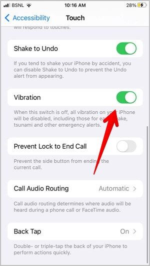 iPhone-Accessibility-Vibration-300x531 6 طرق لإصلاح عدم عمل الاستجابة اللمسية على لوحة مفاتيح iOS 16 على iPhone