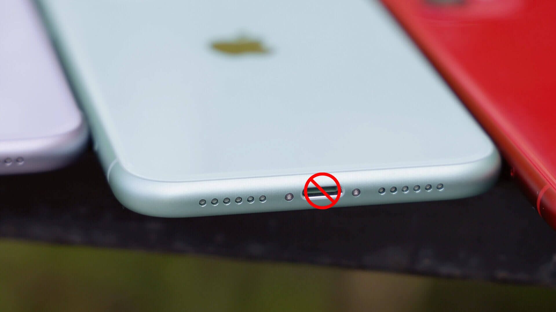 تلميحات حول إزالة علبة SIM من Apple في iPhone غير مريح وبلا حقيبة - %categories