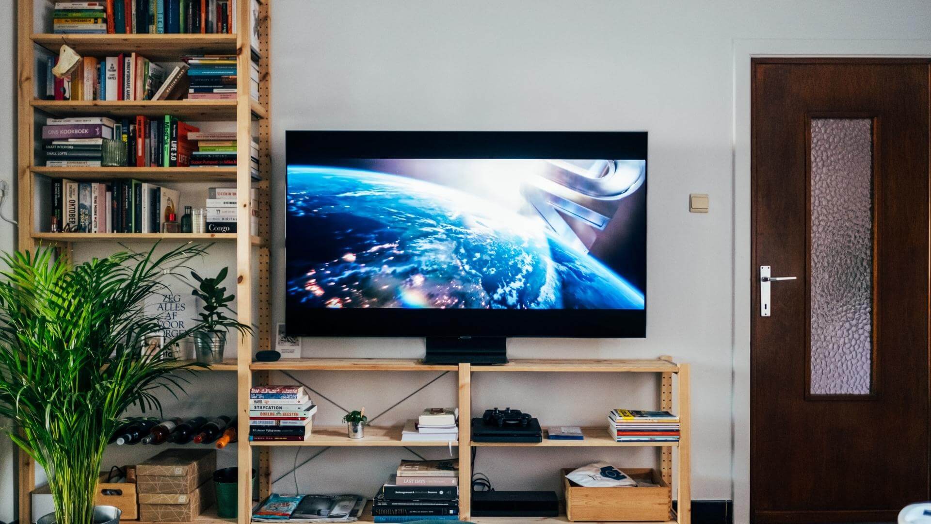 مقارنة الشاشة مقابل التلفزيون: أيهما تختار ومتى - %categories