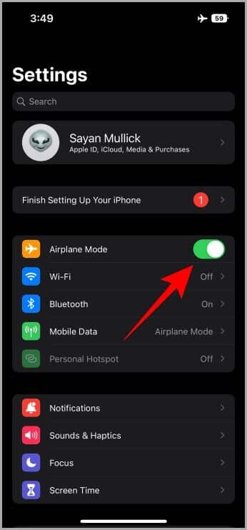 AirPlane-Mode-turning-off-iPhone-346x742 أفضل 4 إصلاحات لمشاكل تشغيل Mail على iPhone