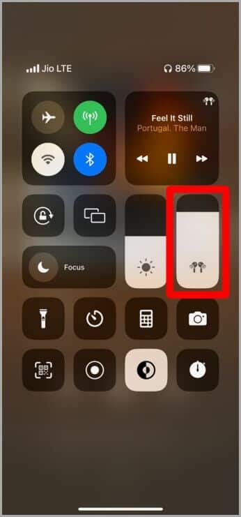 Control-Centre-on-iPhone-346x741 كيفية إعداد واستخدام الصوت المكاني على iPhone الذي يعمل بنظام iOS 16+