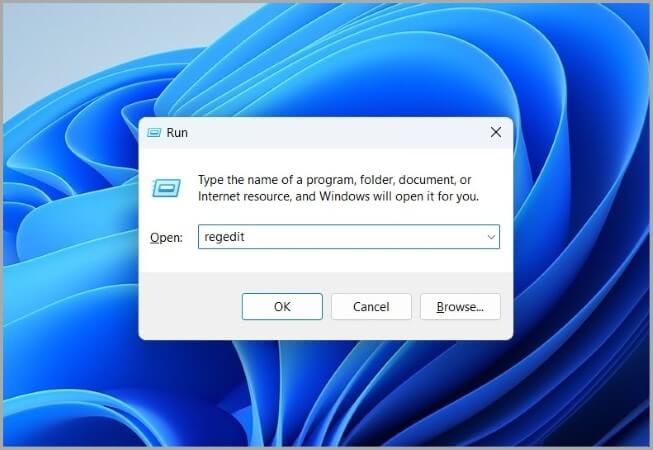 Open-Registry-Editor-on-Windows-653x450 أفضل 7 طرق لإصلاح مشكل بطئ النقر بالزر الأيمن للماوس فوق قائمة Windows 11