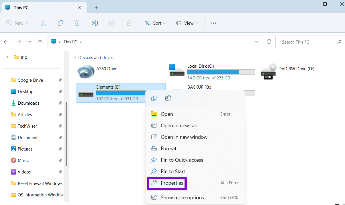 USB-Drive-Properties أفضل 7 طرق لإصلاح بطئ نقل ملفات USB في Windows 11