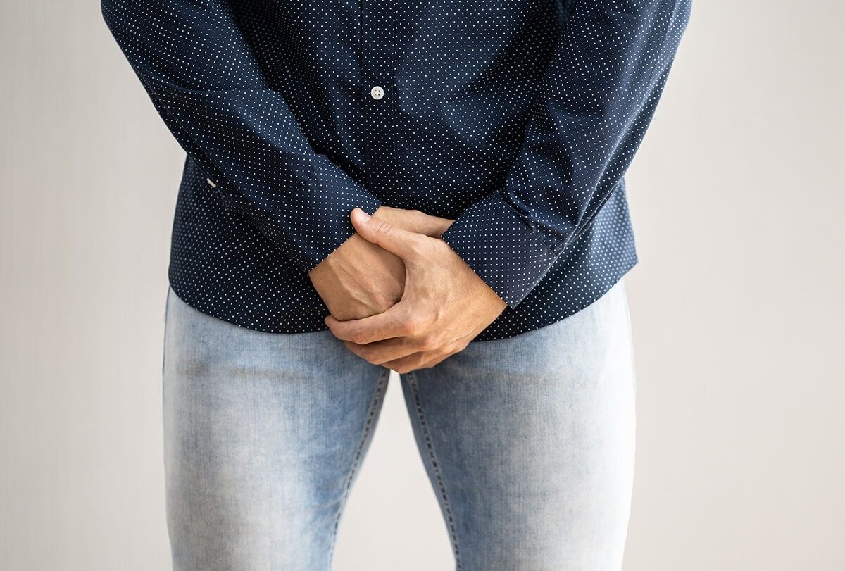 الثآليل التناسلية: الأسباب والأعراض والعلاج - skin-beauty causes for genital warts feat 1200x811 - الثآليل التناسلية: الأسباب والأعراض والعلاج