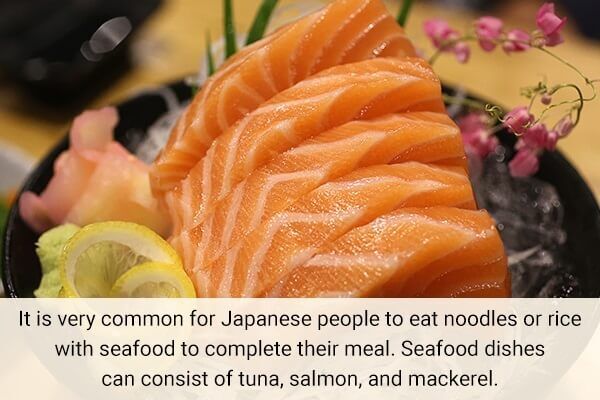 seafood-is-the-reasons-japanese-women-stay-slim-600x400 كيف تحافظ المرأة اليابانية على نحافتها ولا تبدو كبيرة في السن
