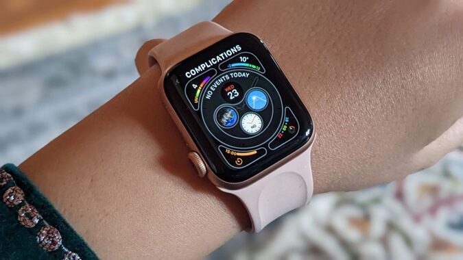 كيفية إضافة أو تحرير أو إزالة الإضافات من Apple Watch Face - %categories