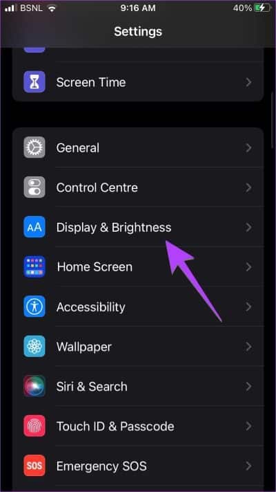 iPhone-Settings-DIsplay كيفية إيقاف تشغيل الوضع الداكن على iPhone و iPad: إليك 8 طرق سهلة