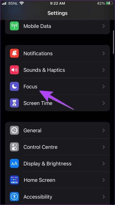 iPhone-Settings-Focus كيفية إيقاف تشغيل الوضع الداكن على iPhone و iPad: إليك 8 طرق سهلة