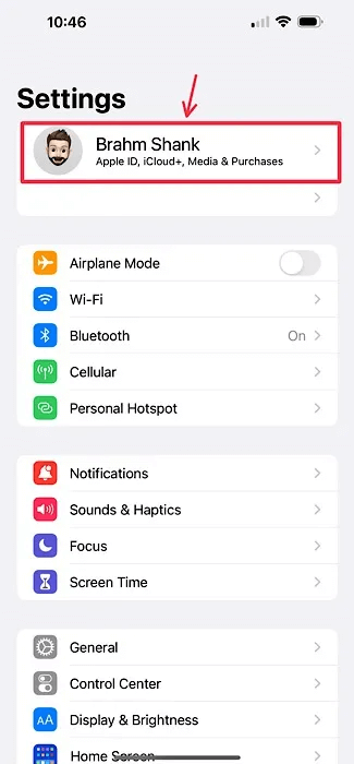 Apple-ID-menu-iPhone.jpg كيفية إعادة ضبط المصنع لجهاز iPhone