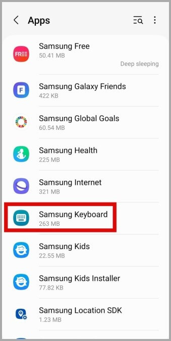 Samsung-Keyboard-on-Galaxy-Phone 9 من أفضل الطرق لإصلاح تأخر لوحة مفاتيح Samsung في هواتف Galaxy