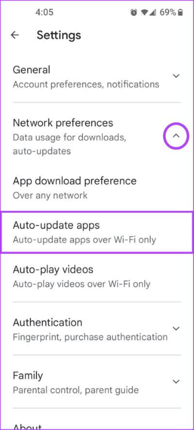 Tap-on-Auto-Update-Apps-463x1024-1 كيفية تعطيل تحديثات التطبيقات التلقائية على Android و iOS