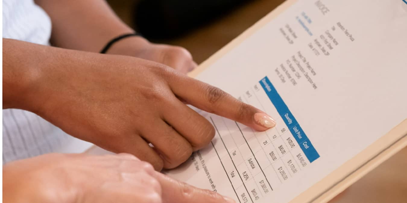 best-invoice-templates-for-google-docs-featured أفضل 10 قوالب فاتورة لـ Google Docs
