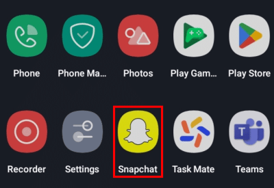 open-the-snapchat-app-on-your-device--e1671310282545 كيف ترى قائمة أفضل أصدقائك على Snapchat