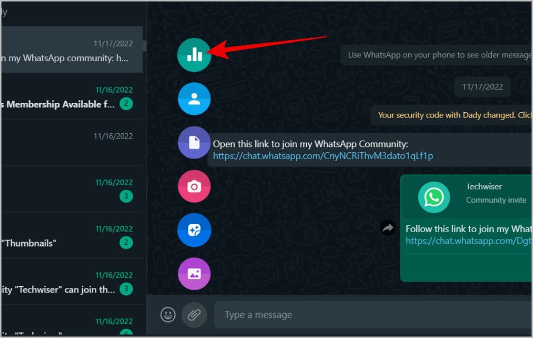 selecting-poll-option-on-WhatsApp-Web كيفية إنشاء استطلاع على WhatsApp للجوال وسطح المكتب والويب