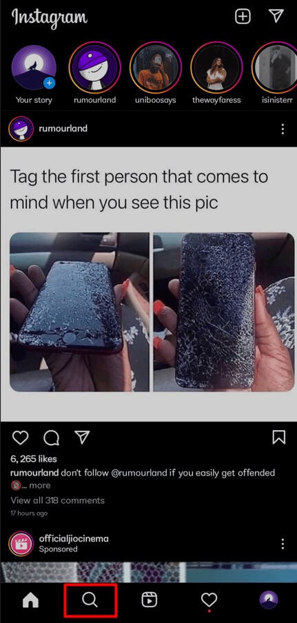 tap-the-search-bar-on-your-instagram- كيفية تتبع موقع حساب Instagram