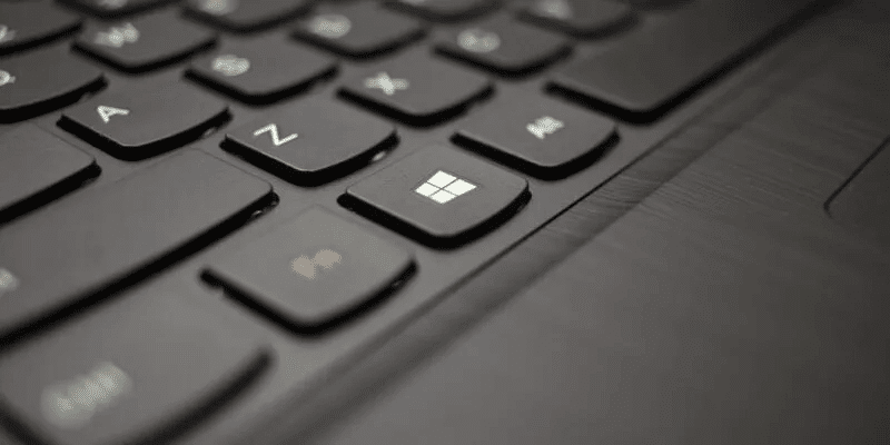 Featured-Windows-Registry-Hacks-List-800x400.jpg 16 إختراق لسجل Windows مفيد لتحسين تجربتك