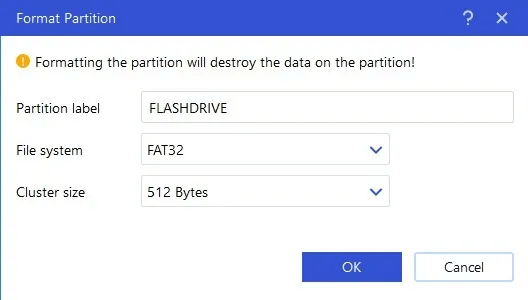 Format-USB-Windows-Disk-Management-EaseUS-Partition-Master-Warning.jpg كيفية تهيئة محرك أقراص USB في Windows