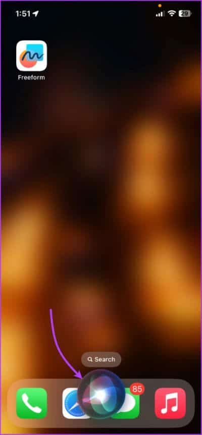 Hide-or-Unhide-AssistiveTouch-via-Siri-1-475x1024-1 3 طرق لتشغيل أو إيقاف تشغيل الوضع الصامت على iPhone بدون مفتاح