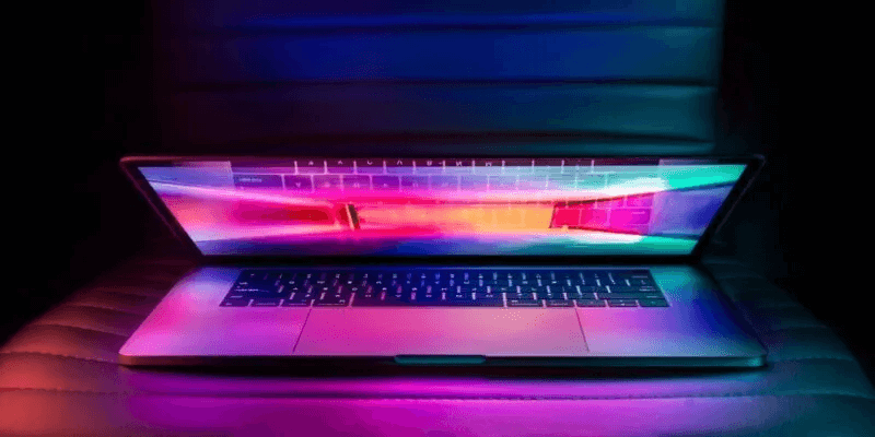 Mac-Screenshot-Float-MTE-Hero-800x400.jpg كيفية تعطيل معاينة لقطة الشاشة المصغرة على Mac