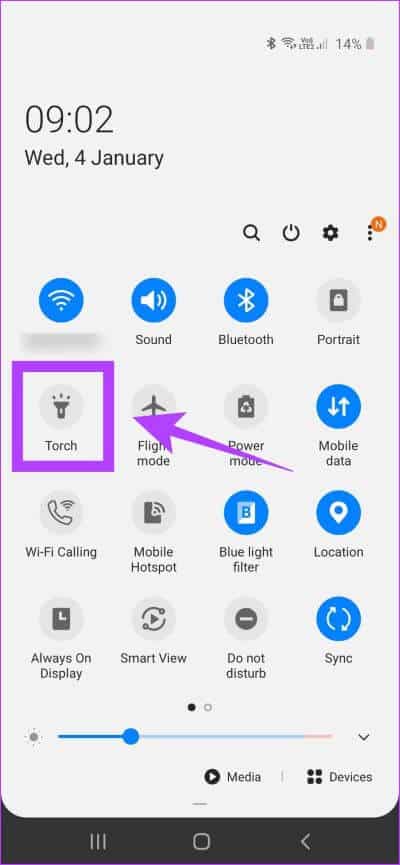 Tap-on-Torch كيفية تغيير سطوع مصباح يدوي على هاتفك