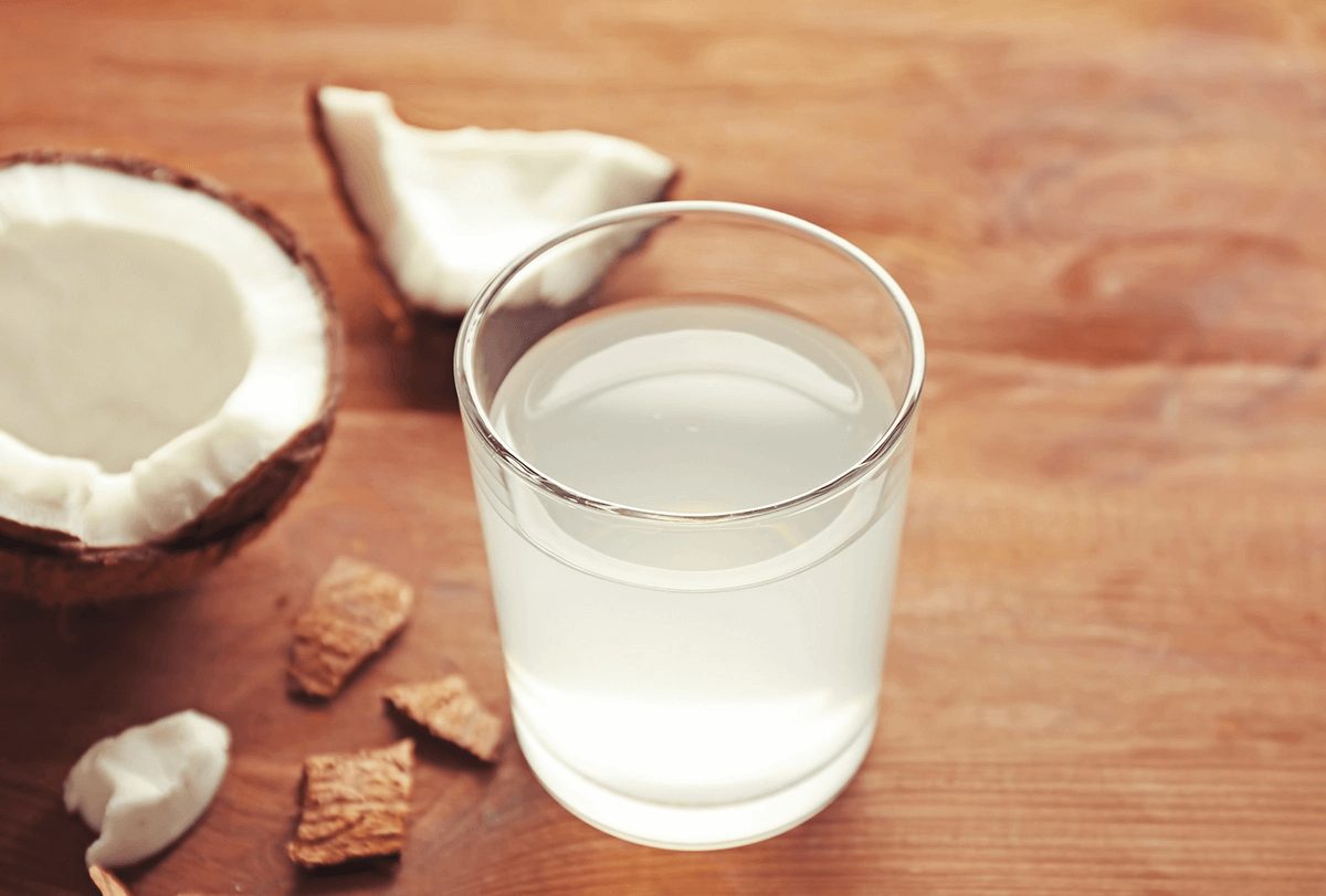 benefits of coconut vinegar feat - خل جوز الهند: الفوائد الصحية ، طريقة التحضير وطرق استخدامه