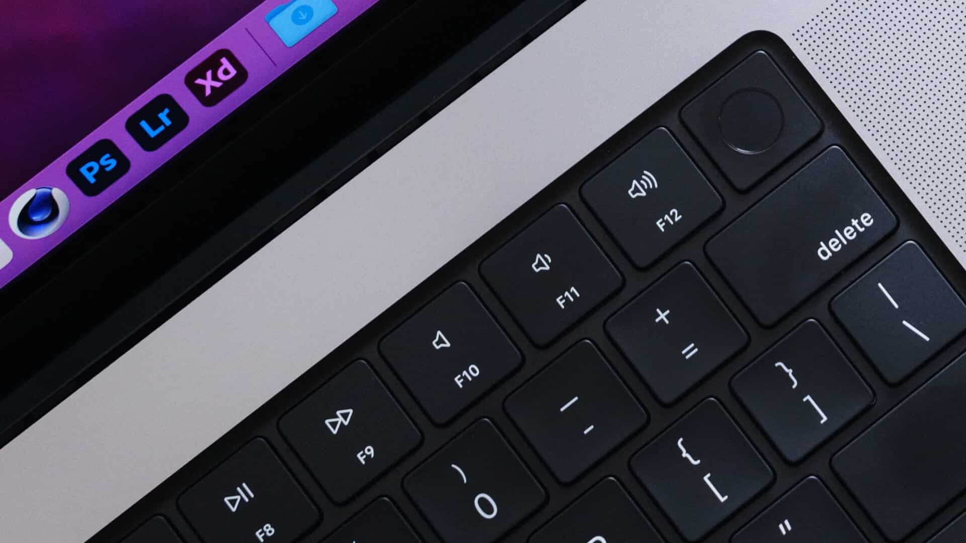 Mac-power-button أفضل 10 طرق لإصلاح خطأ الاتصال بـ iCloud على Mac