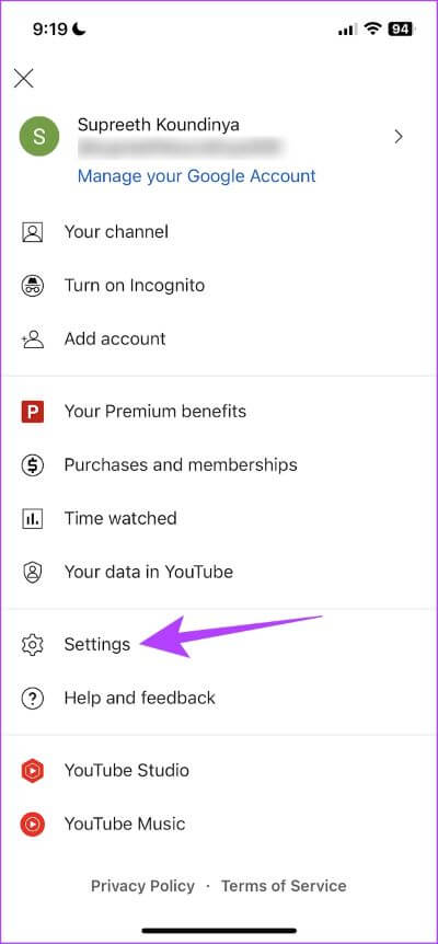 Tap-on-Settings-6 أفضل 9 إصلاحات لعدم تنزيل مقاطع الفيديو في وضع عدم الاتصال على تطبيق YouTube Premium