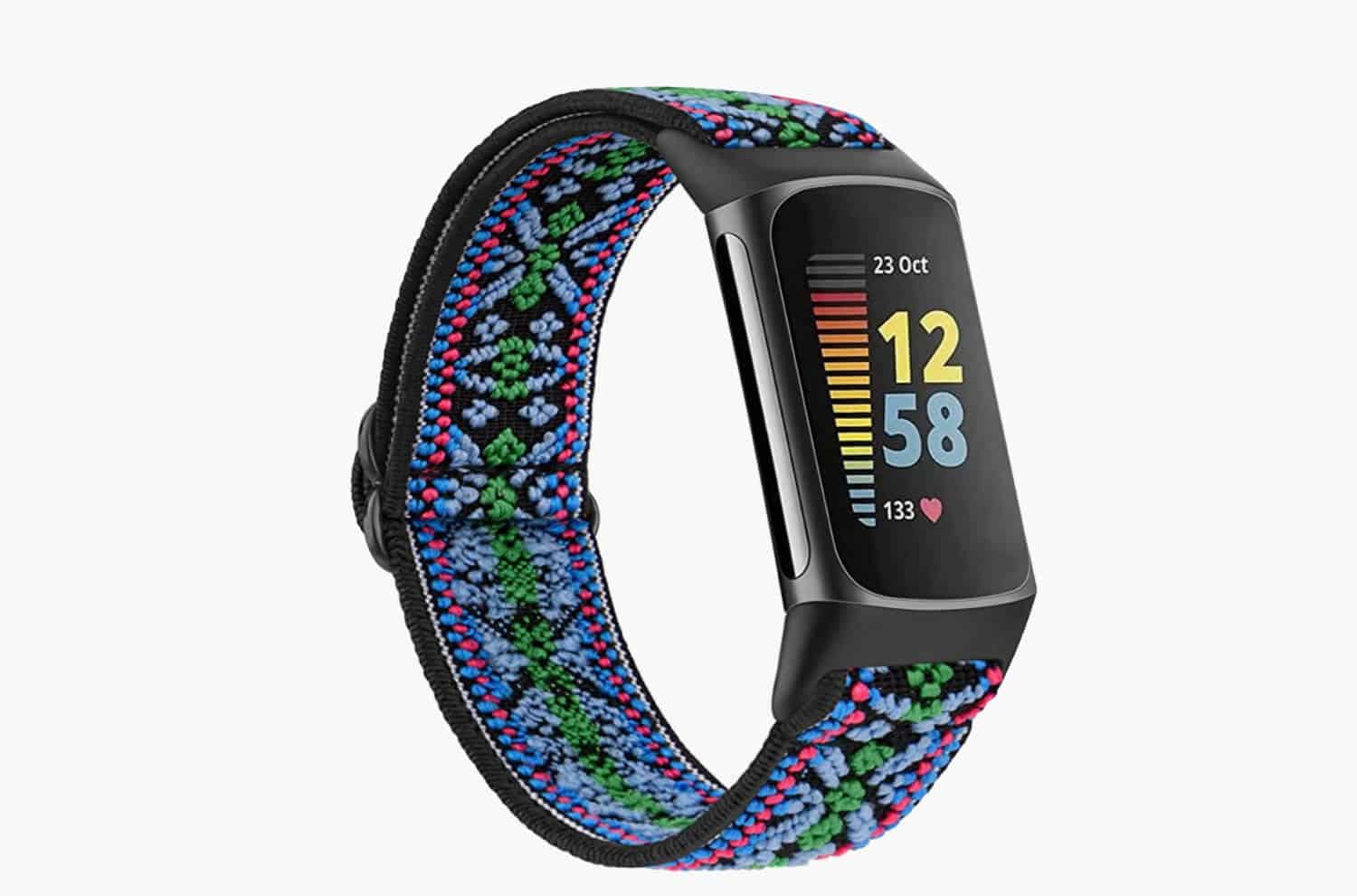 Elastic-Fitbit-Charge-5-Bands أفضل 7 أحزمة Fitbit Charge 5: سوار من سيليكون ومن معدن ومن نايلون والمزيد