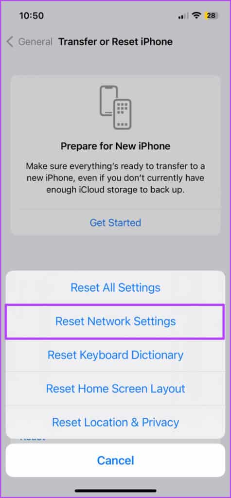 Reset-Network-Settings-on-iPhone-3-475x1024-1 أفضل 7 إصلاحات لانتقال المكالمات الواردة مباشرة إلى البريد الصوتي على iPhone
