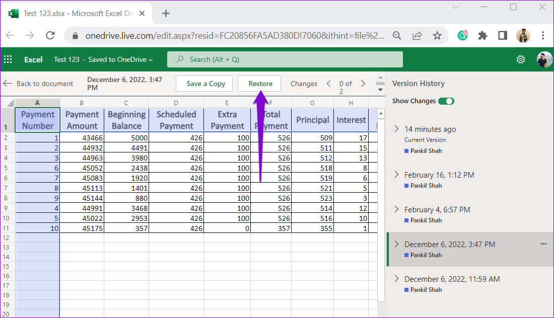 Restore-an-Older-Version-of-Excel-Document-on-Web كيفية استخدام سجل الإصدارات في Microsoft Excel