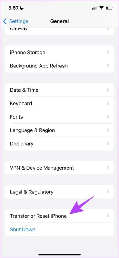 Select-Transfer-or-Reset-iPhone-3-e1680441905403 7 طرق لإصلاح اقتراحات Safari باللون الرمادي على iPhone
