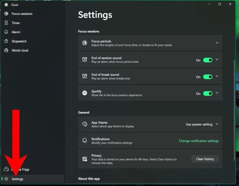 link-spotify-to-clock-3-800x622.jpg ما هو وضع التركيز "Focus Mode" في Windows وكيفية استخدامه