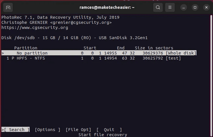 recover-files-linux-tools-21-select-whole-disk-photorec.png 7 طرق لاستعادة الملفات المحذوفة على Linux
