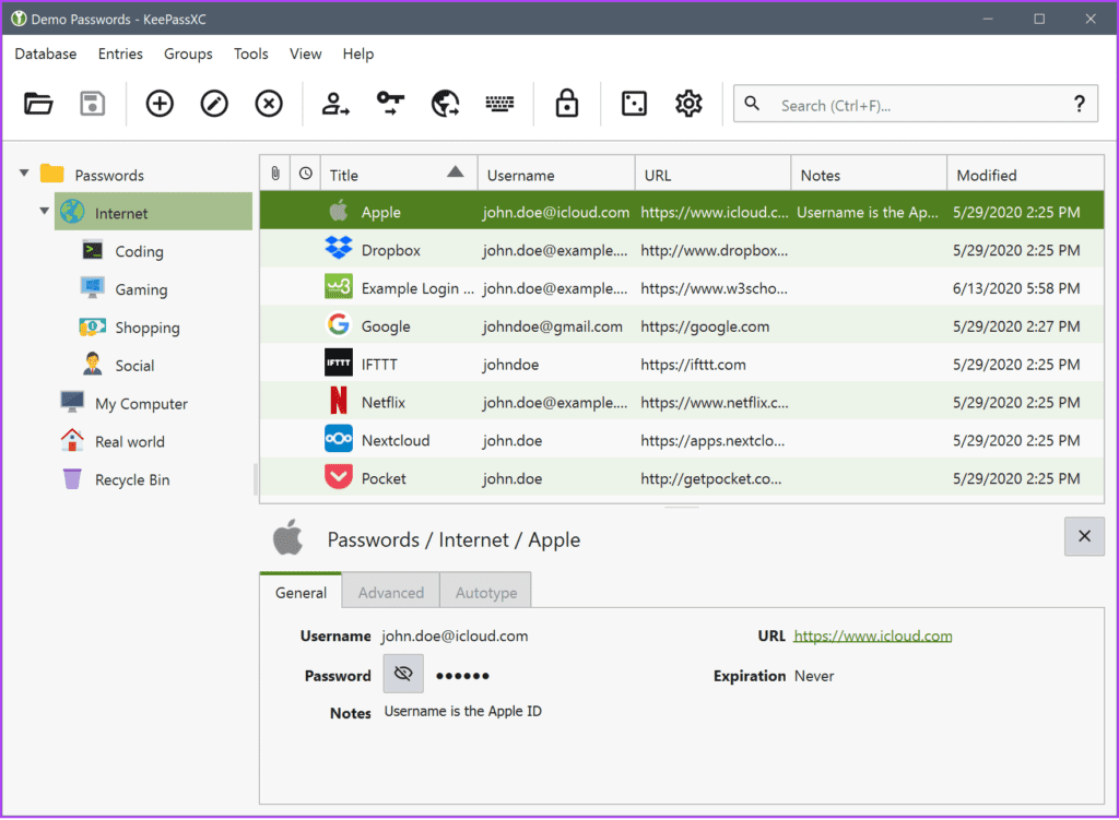 KeePassXC-1024x751-1 مقارنة بين أفضل 7 برامج إدارة كلمات مرور Windows في عام 2025