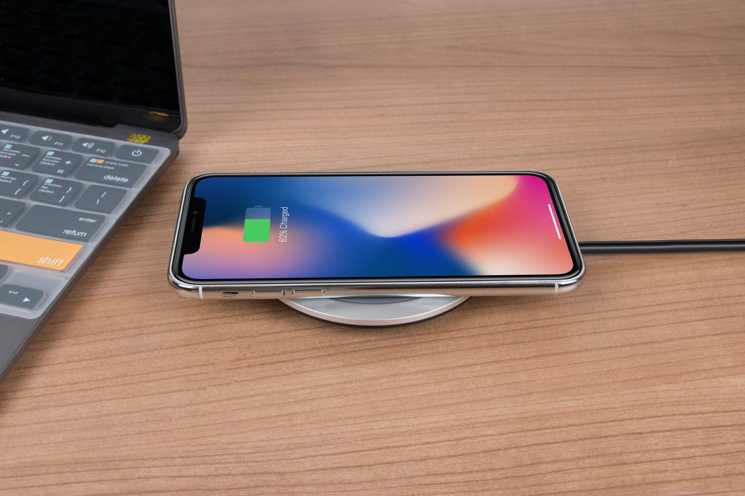 pexels-rann-vijay-7742585-1536x1024-1 كيفية إصلاح "قد لا يتم دعم هذا الملحق" على iPhone